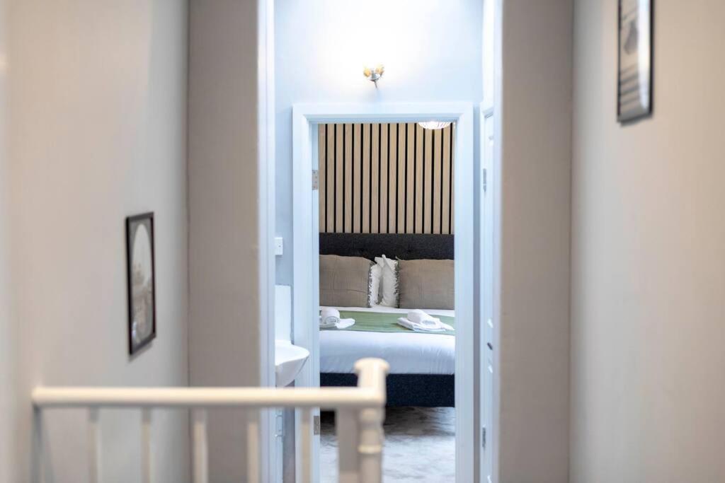 Апартаменты 2 Bedroom Flat In Notting Hill *