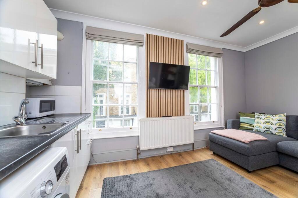 Апартаменты 2 Bedroom Flat In Notting Hill *