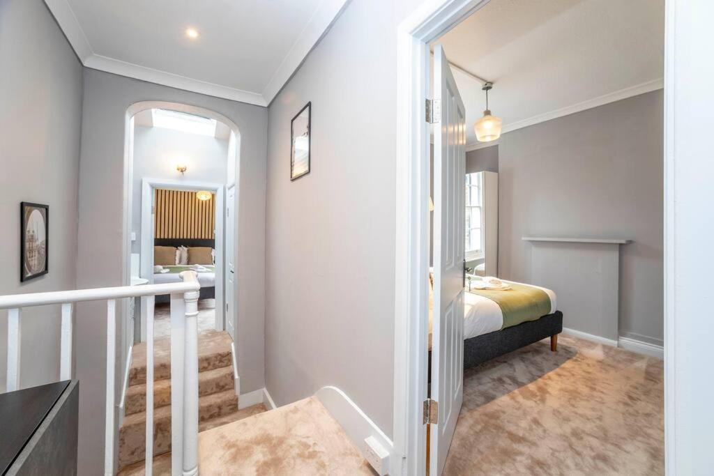 2 Bedroom Flat In Notting Hill Лондон
