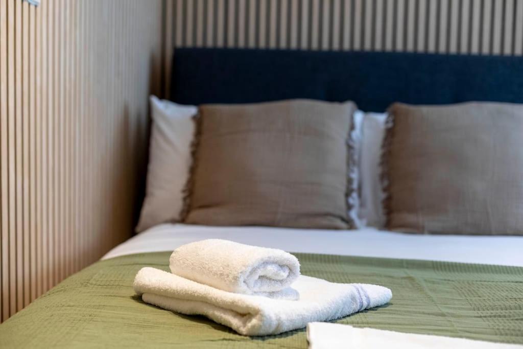 2 Bedroom Flat In Notting Hill * Лондон