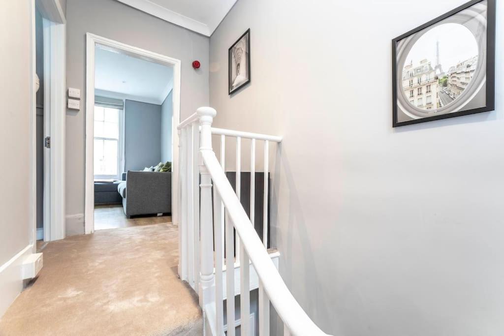 2 Bedroom Flat In Notting Hill Апартаменты Лондон
